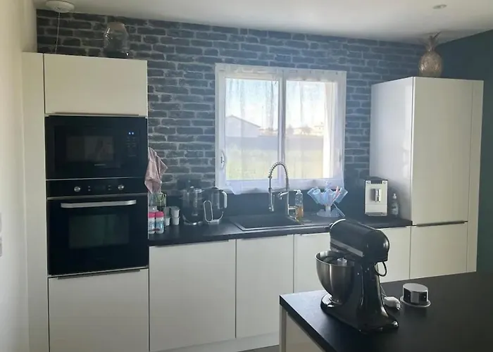 Maison Entiere Standing * Mignaloux-Beauvoir