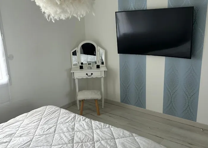 Maison Entiere Standing Villa *